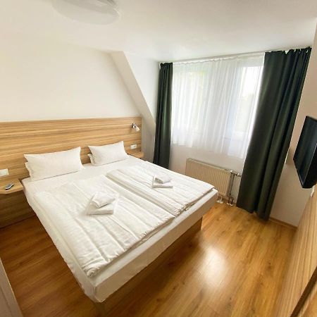 Limok Rooms Hamm Хам Екстериор снимка