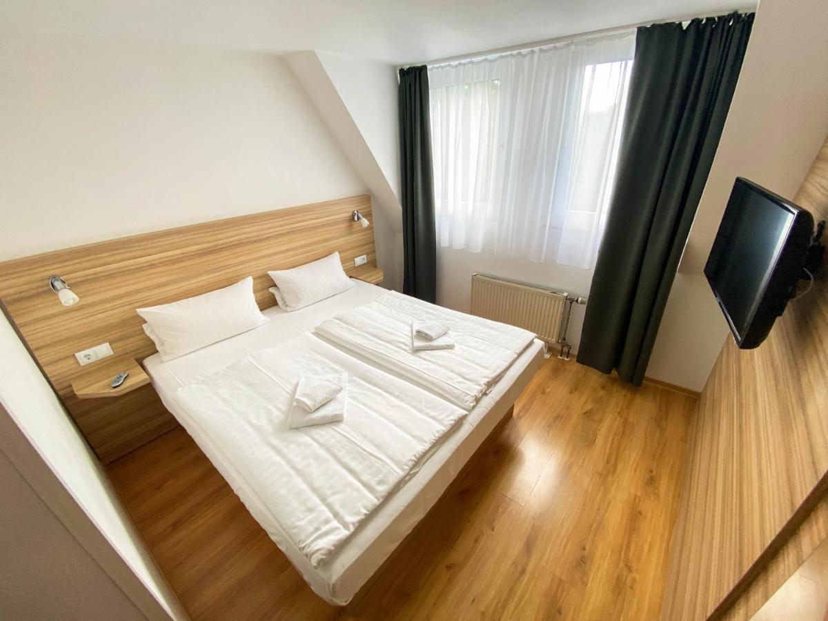 Limok Rooms Hamm Хам Екстериор снимка